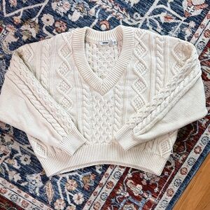 Wrangler Cream Cropped Cable Knit V-Neck Sweater